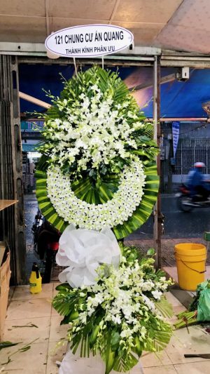 Kệ hoa đám tang - 42